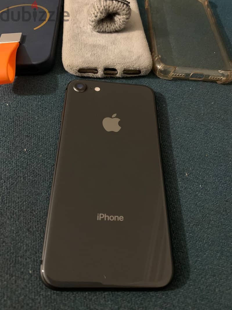 Apple - iPhone 8 2