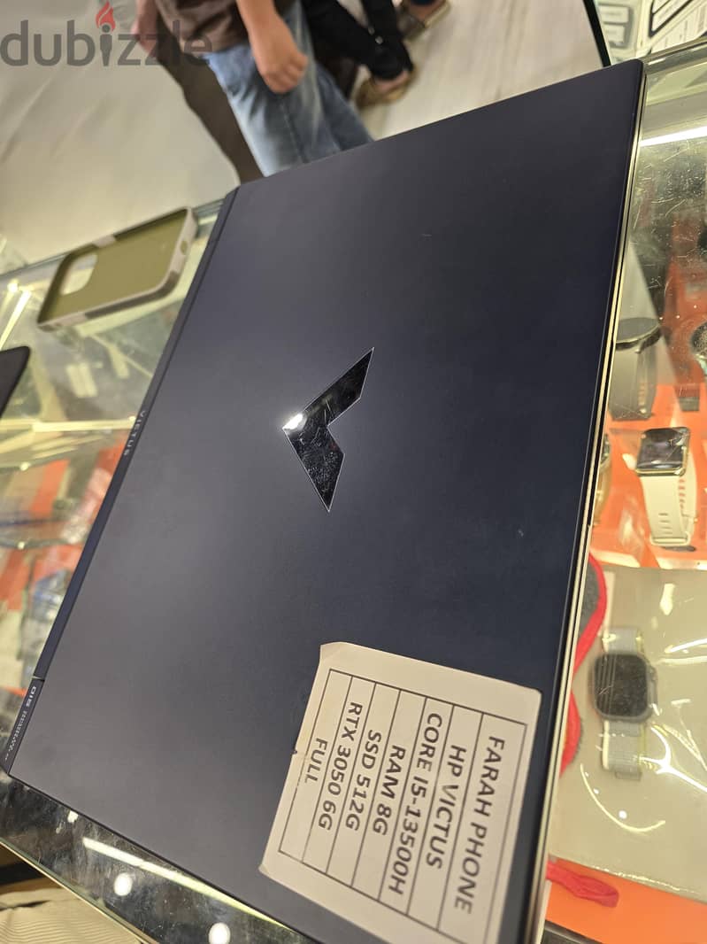 HP VICTUS 1