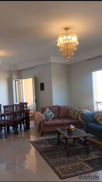 Apartment suitable for engineers, students, or a small family