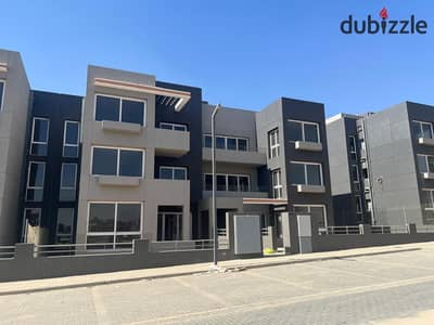 Apartment for Sale in Kayan, Grand Heights, Near Major Roads and Mall of Arabia. 120 sqm, 3 Bedrooms, Prime Location, Open View, Ready to Move.