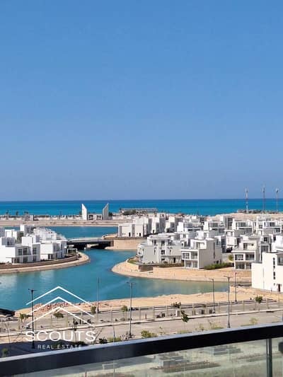 استلم فوري شقه للبيع دبل فيو علي اللاجون والبحر تشطيب كامل High-End عائد استثماري مميز قريب من الجامعات لوكيشن بحري قرب مراسي وهاسيندا