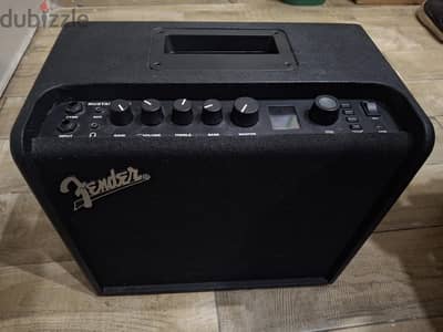 fender Mustang lt25 modeling guitar amplifier- like new