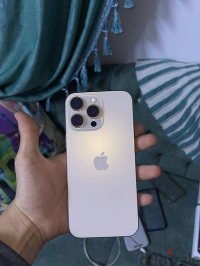 Apple - iPhone 16 Pro Max