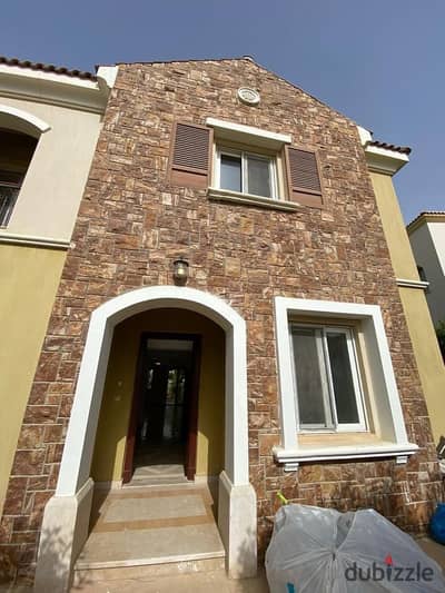 Villa Standalone for sale in Mivida compound with ultra super lux finishing, prime location directly on the Southern 90th, close to SODIC square in the Fifth Settlement