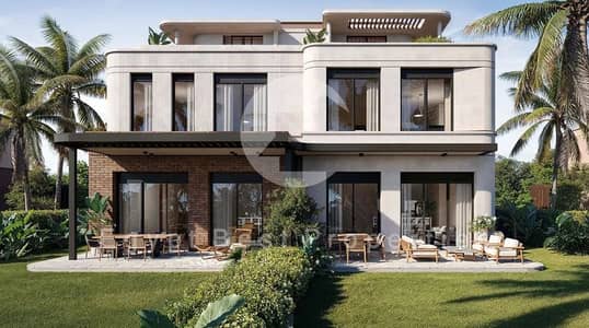 فيلا فاخرة بتصميم مميز في كريسنت ووك | 5 غرف نوم + 5 حمامات | تشطيبات استثنائية | حديقة خاصة | تقسيط على 8 سنوات
