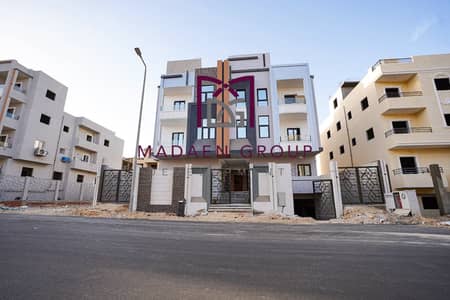 Your apartment is behind the Football Association and the fourth tourist area, a minute from the Dahshour connection and Mall of Arabia, delivery in a year installment