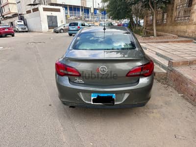 Opel Astra 2021
