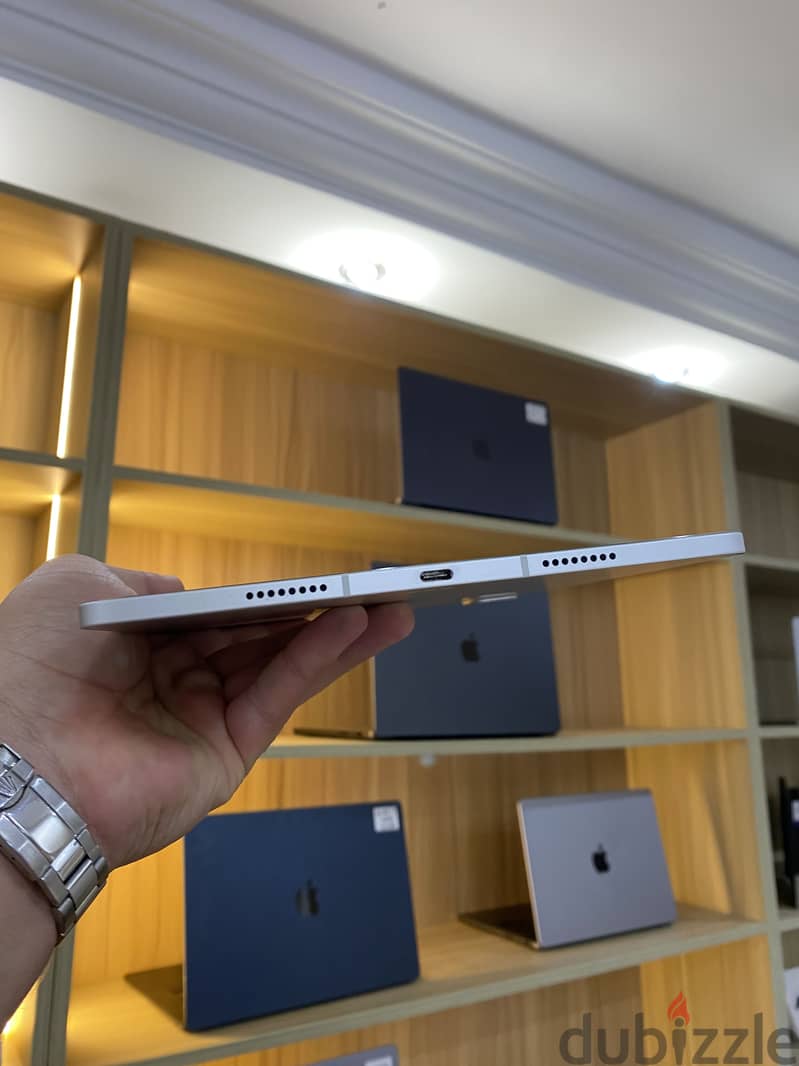 iPad Pro M2 11 inch 128 WiFi - cellular 1