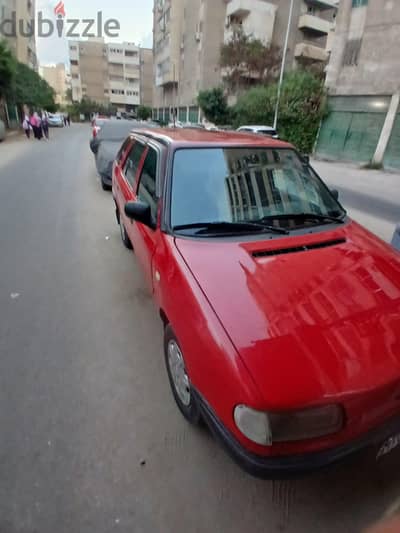 سكودا فيليشيا كومبى 1996