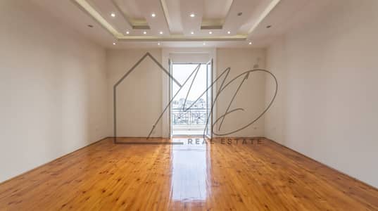 Office for rent 300 m in Al-Azarita