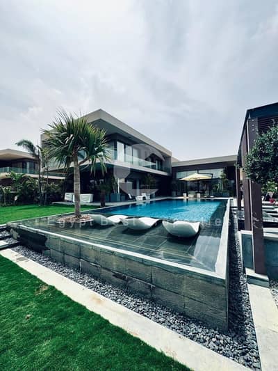 امتلك فيلا كاملة التشطيب مع استلام قريب داخل مجتمع سكني فاخر يوفر Luxury Lifestyle وإطلالات خلابة على الطبيعة.