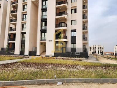 Finished Apartment For 10 Milion For Sale Cairo Gate Open View