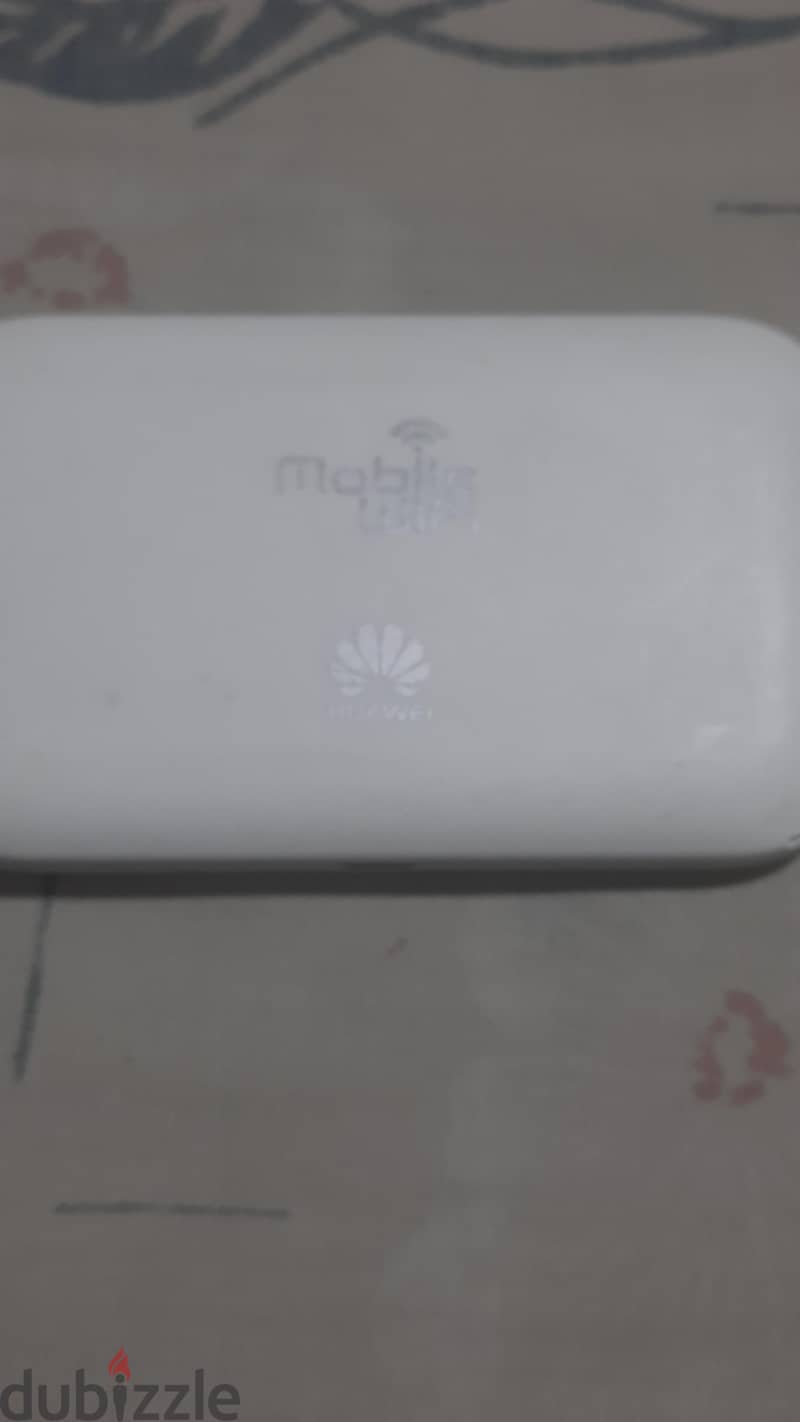 HUAWEI MOBILE WIFI MODEL E5573CS 1