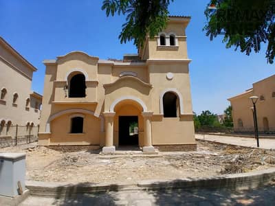 Villa for sale in Madinaty Model M on the stream with a rare and dangerous view