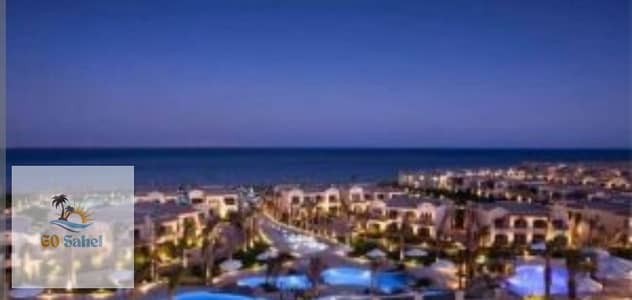 بنتهاوس لقطه بيع 3 غرف امواج الساحل  الشمالي سيدي عبد الرحمن خطوات للبحر وعلي البول مباشر موقع مميز جدا /Amwaj north coast