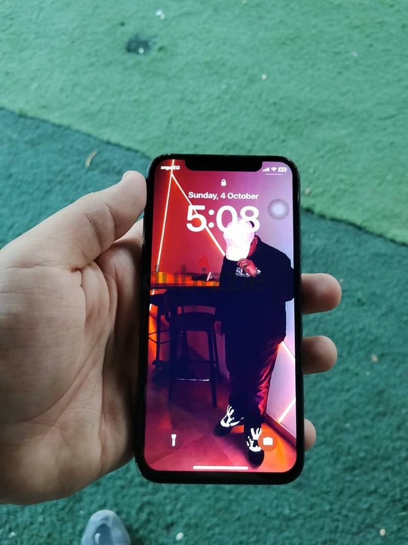 Apple - iPhone X 2