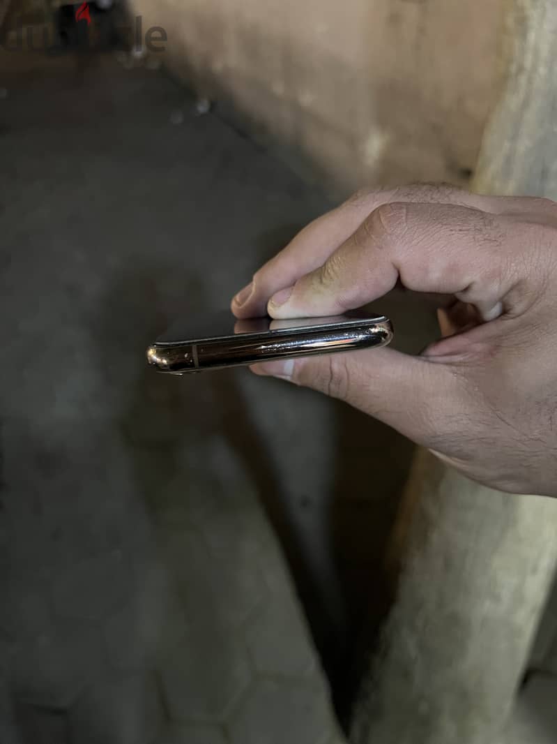 Iphone 11 pro 1