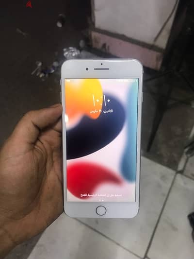 ايفون 7 plus للبيع او للبدل