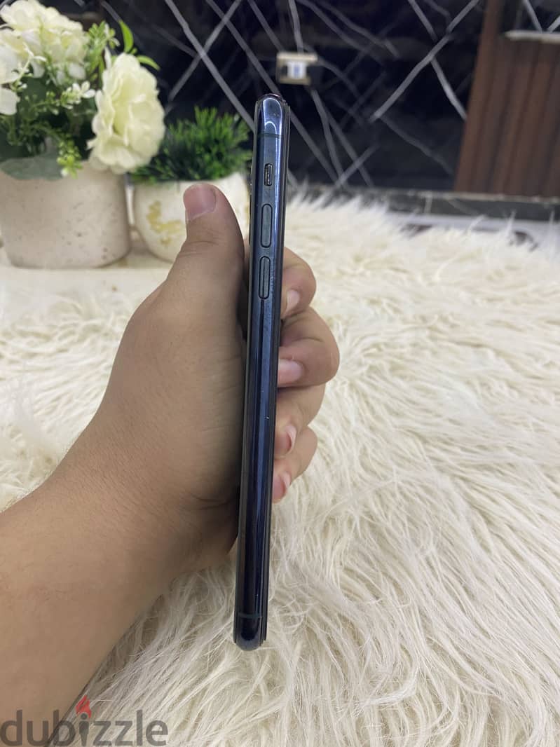 iPhone 11 Pro Max 512GB 2