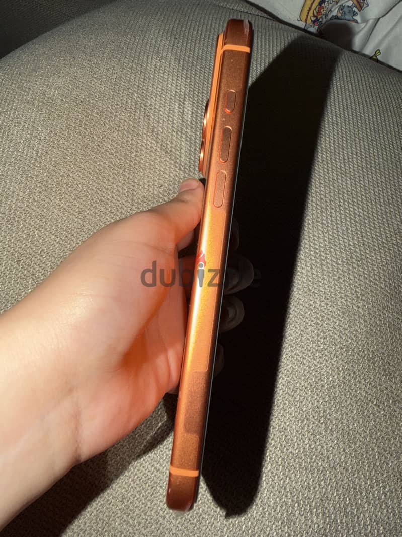 Apple - iPhone 17 Pro Max 2