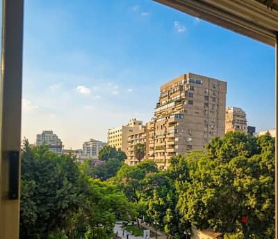 شقه للبيع ٢٠٠م فيو ميدان تفرعات ش شهاب دور اول