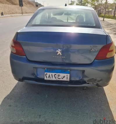 Peugeot 301  2014/117000km Top line Automatic