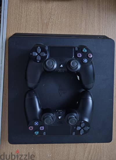 PlayStation 4 slim