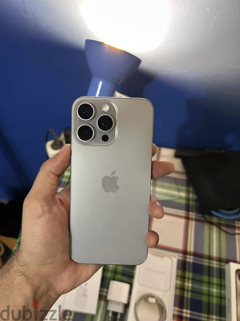 Apple - iPhone 15 Pro Max 2
