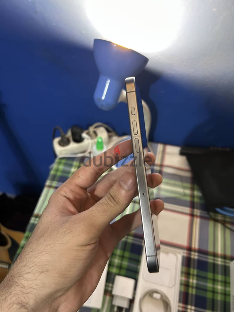 Apple - iPhone 15 Pro Max 3