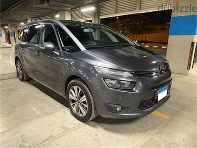 Citroen C4 Grand Picasso 2016 (7 seater)سيتروين جراند بيكاسو
