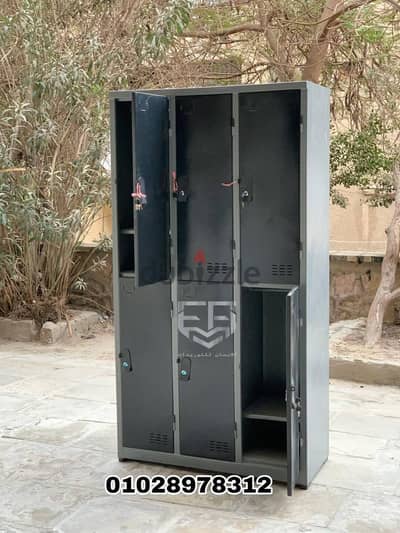 لوكرات صاج محمل ٦ ضلفة
