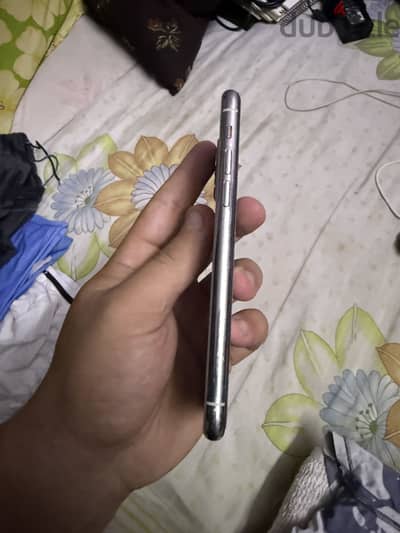 آبل - آيفون 11 برو