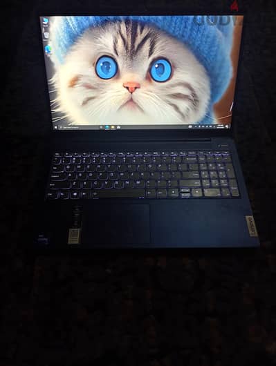 Laptop Lenovo Core i7  (  الجيل  الحا،ى عشر   ) بشاشة تاتش