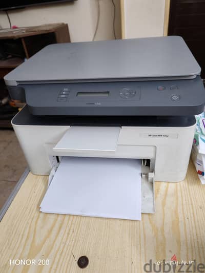 طابعة hp ليزر بحالة ممتازة