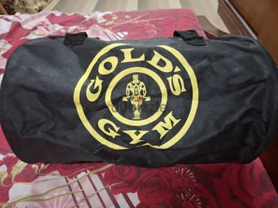 شنطه golds gym جديده