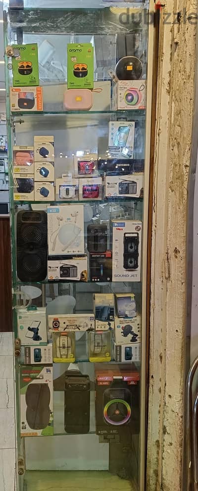 بترينة سكوريت ب الباب