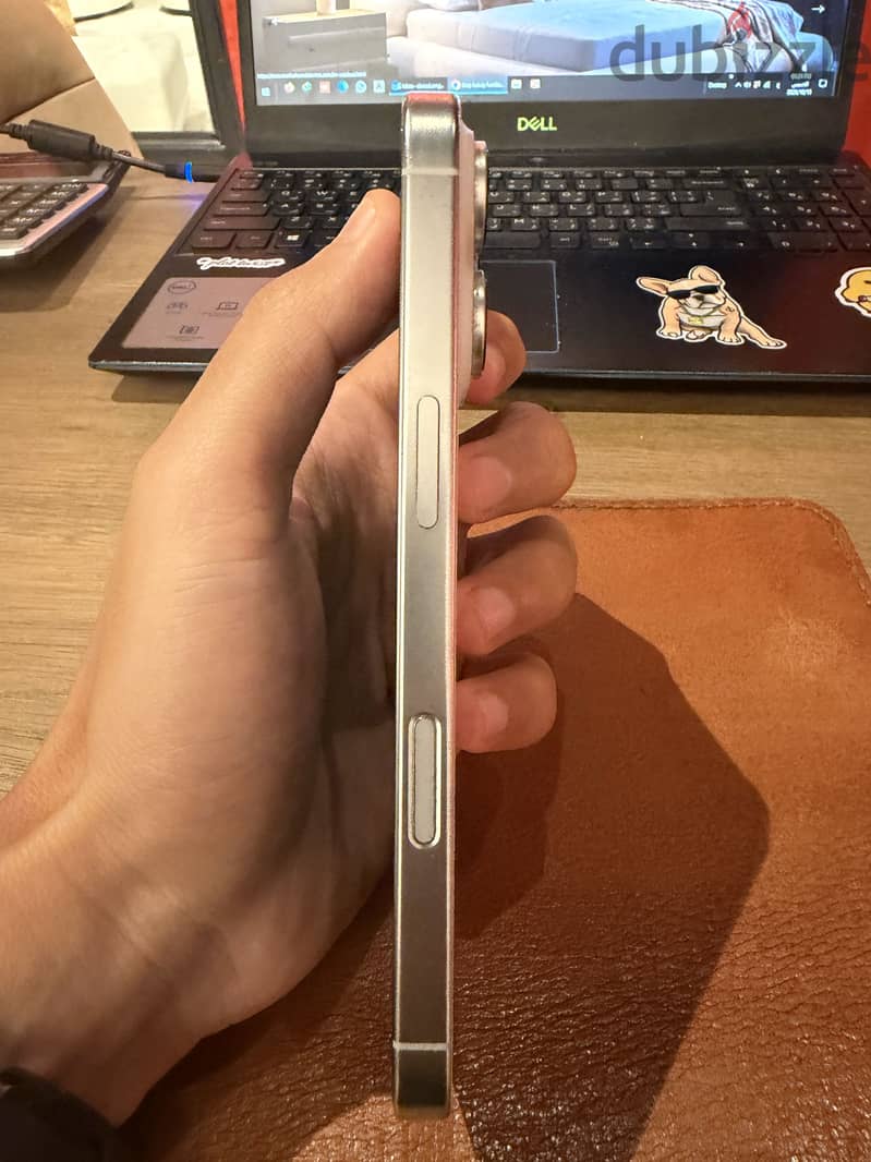 Apple - iPhone 16 Pro 2