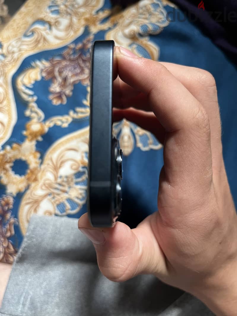 Apple - iPhone 13 2