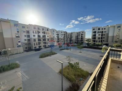First use with attractive price in Club Residence