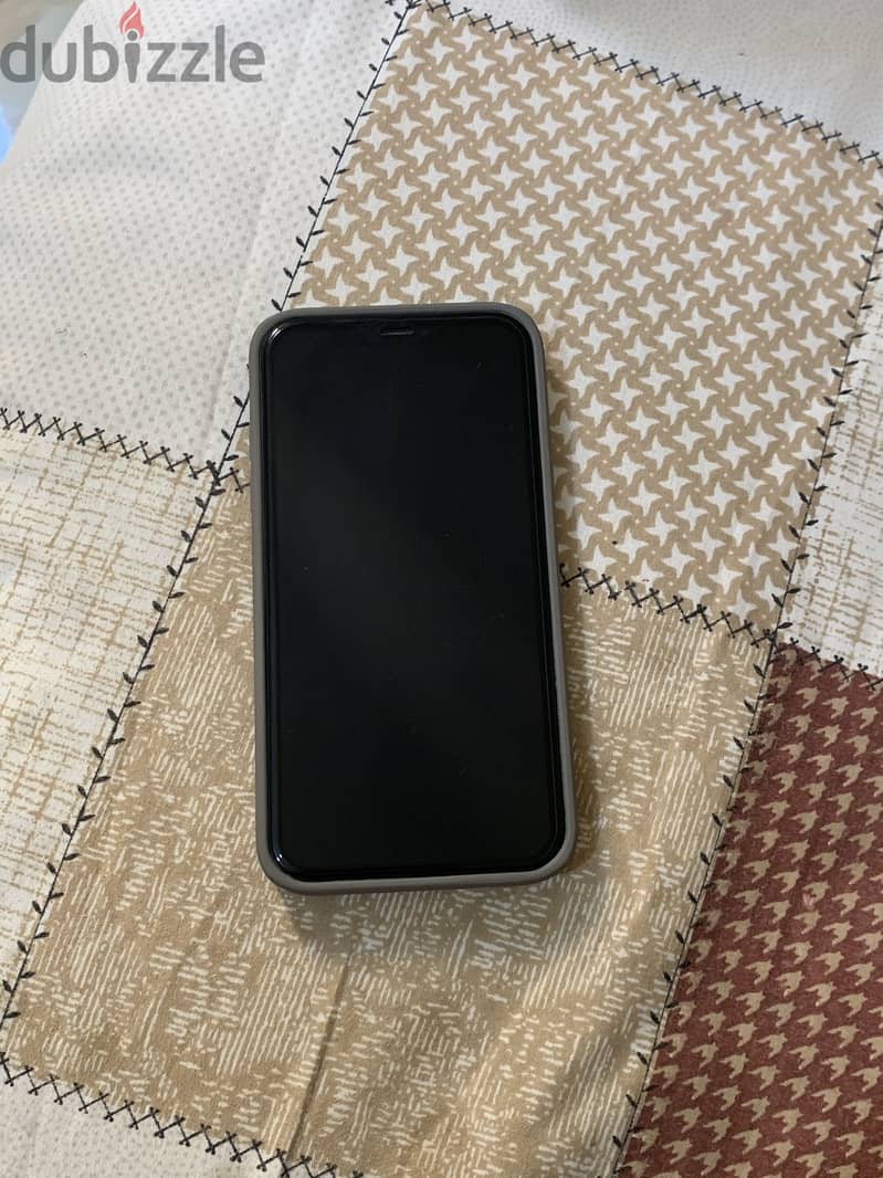 iPhone 11 2