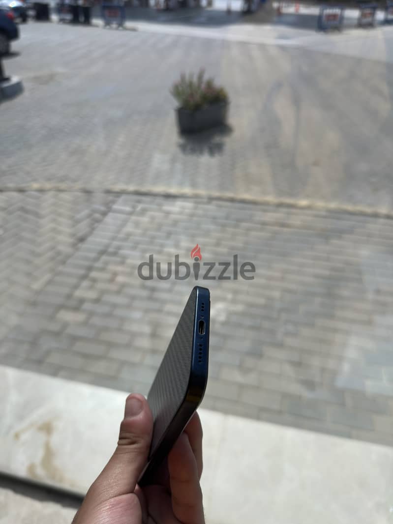 Apple - iPhone 15 Pro 1