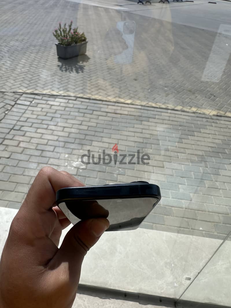 Apple - iPhone 15 Pro 3