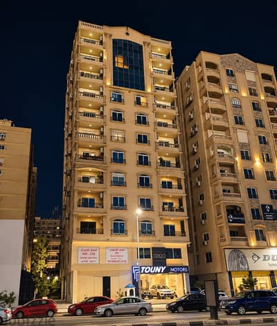للبيع محل تجارى بالمهندسين امام نادى الزمالك