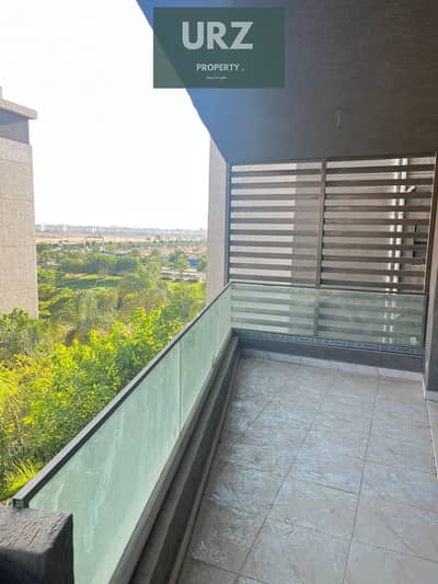 Apartment with a distinctive garden view for sale with a special discount near Al Rehab and Mountain View Hyde Park and minutes from Madinaty Apartment with a distinctive garden view for sale with a special discount near Al Rehab and Mountain View Hyde Park and minutes from Madinaty