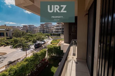 3-bedroom apartment for sale at half price on the Suez Road minutes from Fifth Settlement and Madinaty near Mountain View iCity