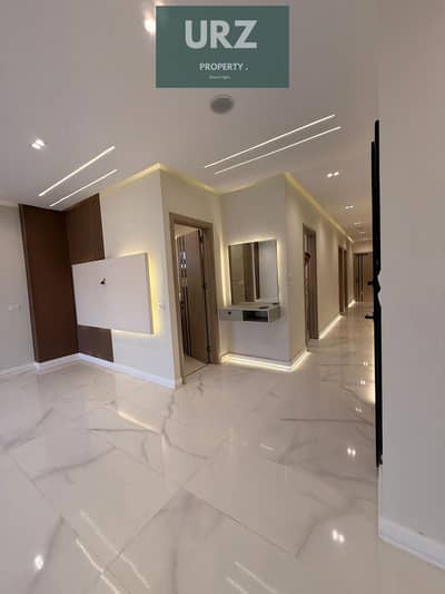 Two-bedroom apartment ready for immediate viewing for sale in a very vibrant location near all services minutes from Fifth Square