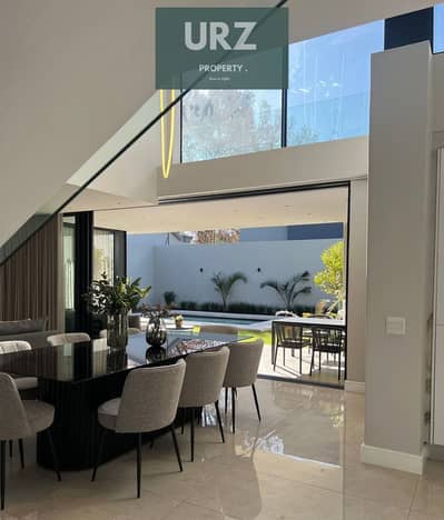 فيلا استاندالون مع private pool علي 10 سنين بدون فوائد في هايد بارك علي دائري الاوسطي في التجمع السادس للبيع بالقرب من الباتيو تاون ولافيستا سيتي وميف