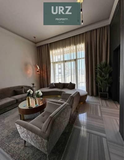 فرصة ممتازة للسكن أو الاستثمار المضمون ! شقة راقية Double View كاملة الخصوصيه موقع حيوى بجوار سوديك و بالقرب من الرحاب طلعت مصطفى مفيدا