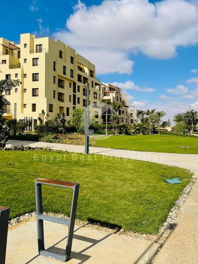 2BR APARTMENT WITH VERY PRIME LOCATION AND LANDESCAPE VIEW IN O WEST 6th OF OCTOBER UP TO 9 YEARS