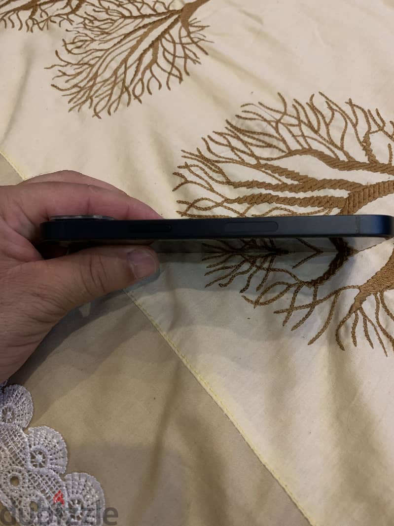 Apple - iPhone 13 4